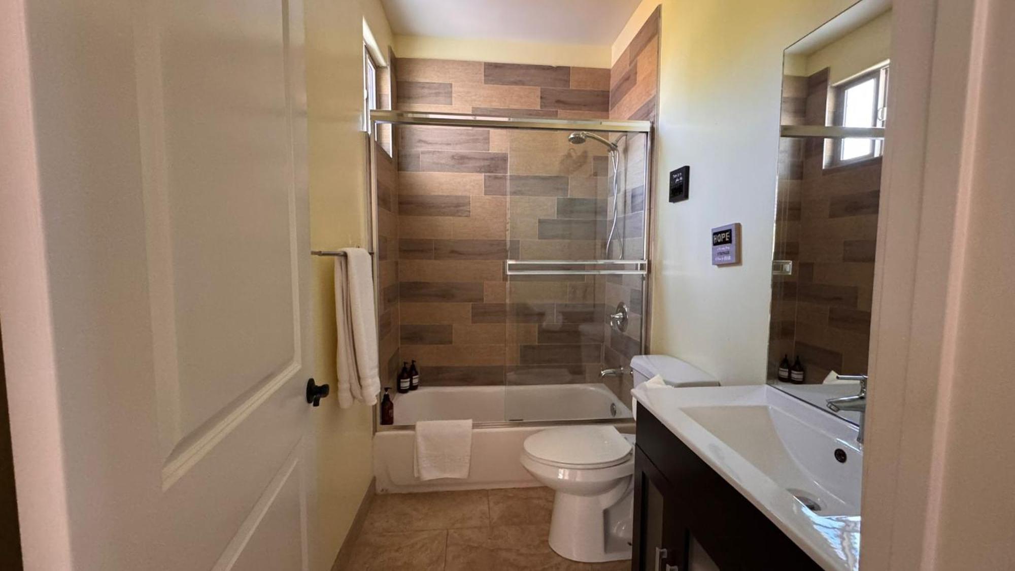 La Dream Gem - Beautiful Home With Spa Los Angeles Esterno foto